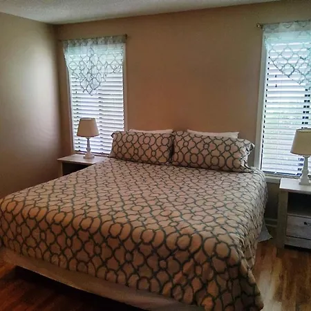 Heron Pointe F21 Apartment
